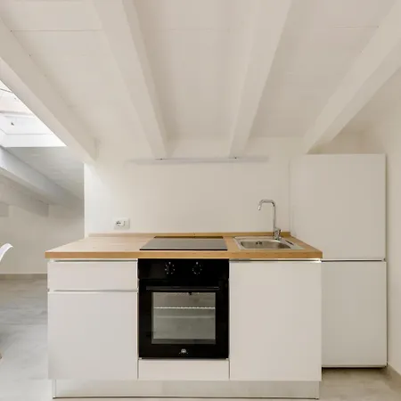 Apartamento Brand New Attic Apartment, Air Conditioned Castelsardo